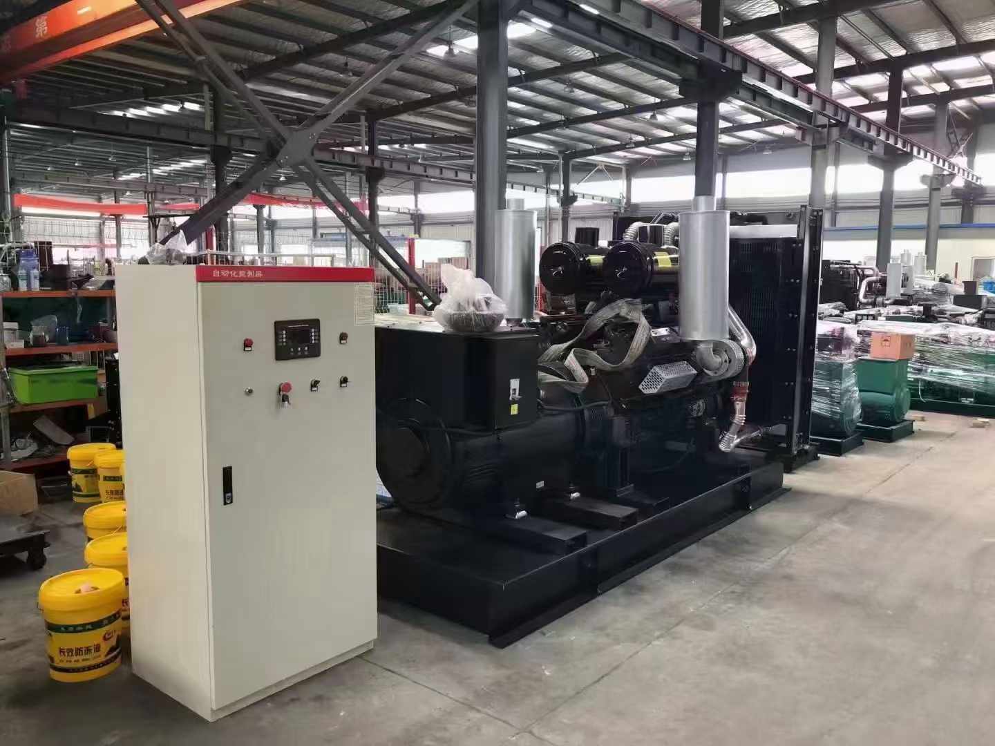 恩施柴油发电机运行时的噪音和振动水平如何?